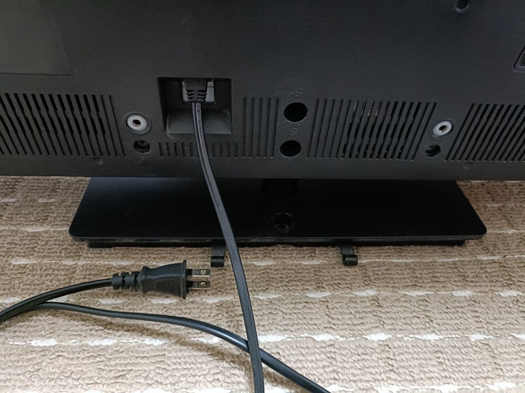 東芝REGZA液晶テレビ　32インチ ブルーライトカットカバー付　32S8