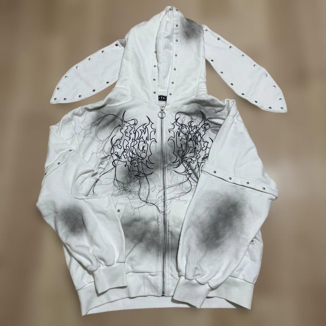 REFLEM スタッズうさ耳ZIPパーカー　地雷系