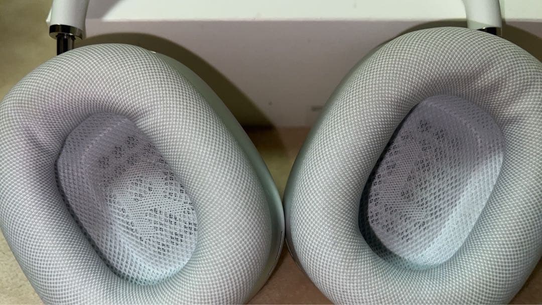 ヘッドホン AirPodsMax