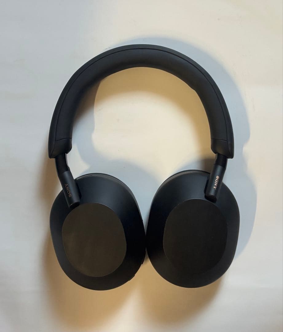 【美品・外箱付き】SONY WH-1000XM5 ワイヤレスヘッドホン