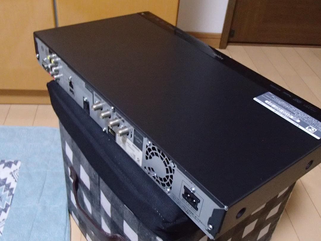 シャープAQUOSブルーレイレコーダBD‐W515，W録画、整備点検済み、