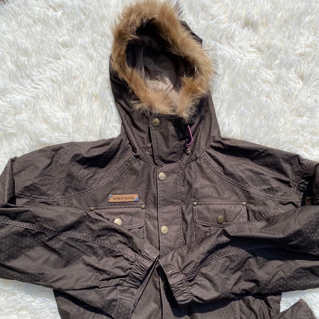 【値下交渉可】【超美品】ESTIVOスキー　スノボ　ウェア　つなぎ　ブラウン