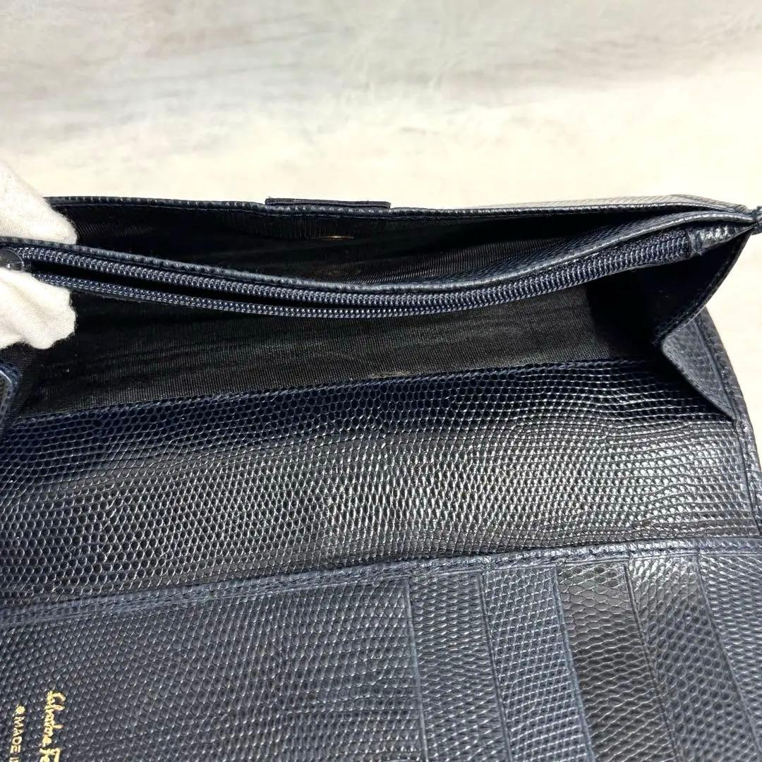 月末SALE‼️Ferragamoフェラガモ長財布 ヴァラリボン レザー 箱付