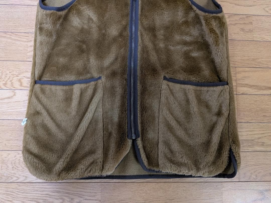 美品 Barbour フロントジップ ファー ライナー ベスト 38