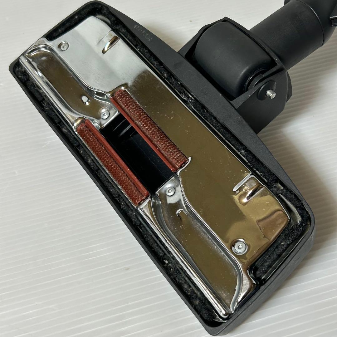 Miele ミーレ 掃除機 Compact C2 SDAO0　イエロー