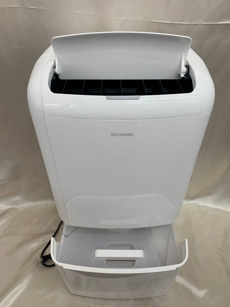 【美品】アイリスオーヤマ 空気清浄機能付き除湿機（コンプレッサー式）