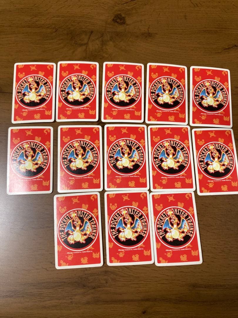 ポケットモンスター　ポケモントランプ　赤　ポケモン　リザードン