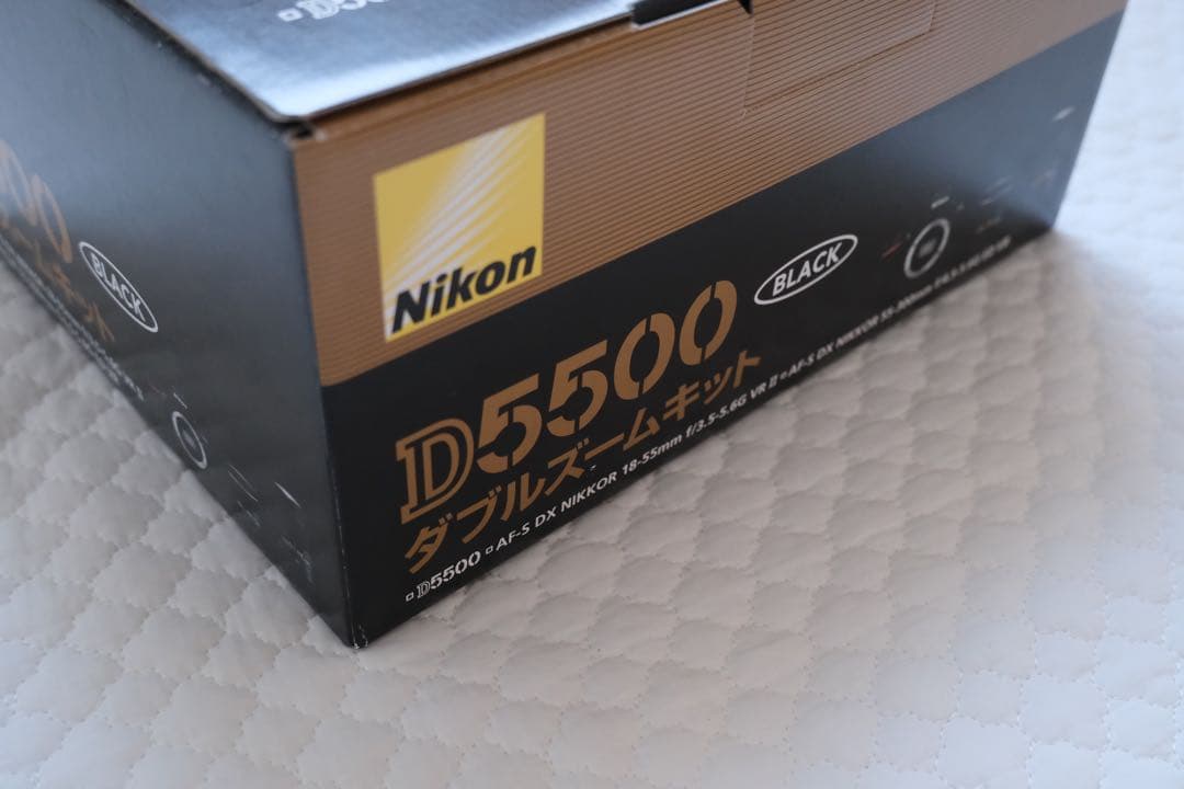 【美品】Nikon 一眼レフカメラ D5500 ダブルズームキット