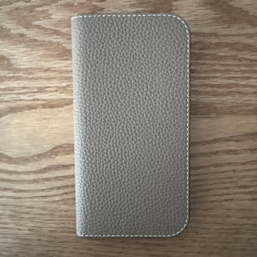 ポナペンチュラ　iPhone16ダイアリーケース　シュリンクレザー