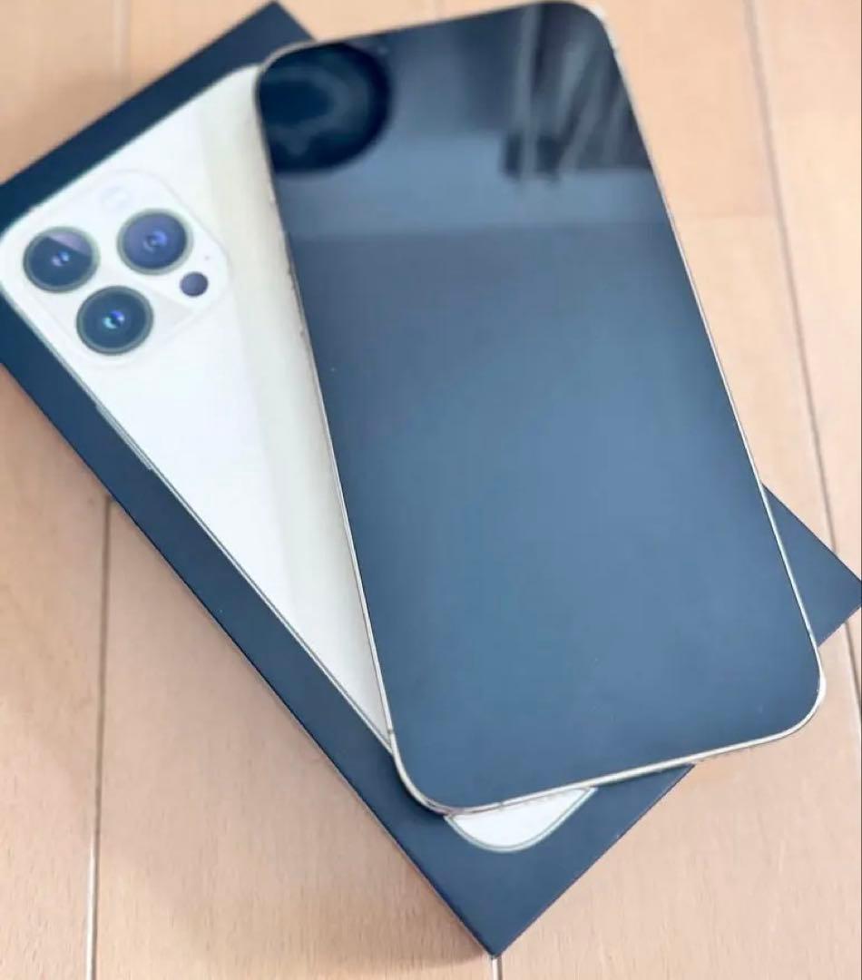 Apple iPhone 13 Pro Maxゴールド 本体　SIM フリー