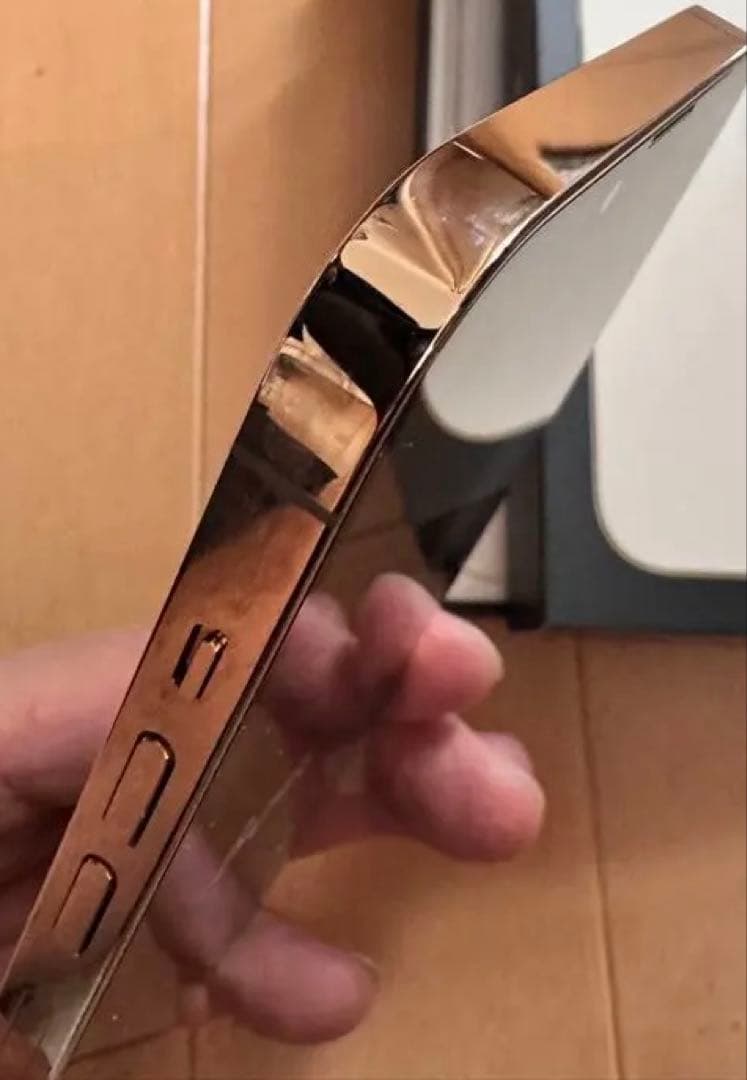 Apple iPhone 13 Pro Maxゴールド 本体　SIM フリー