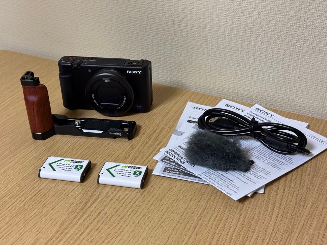 デジタルカメラ SONY ZV-1 (ENGLISH MENU)