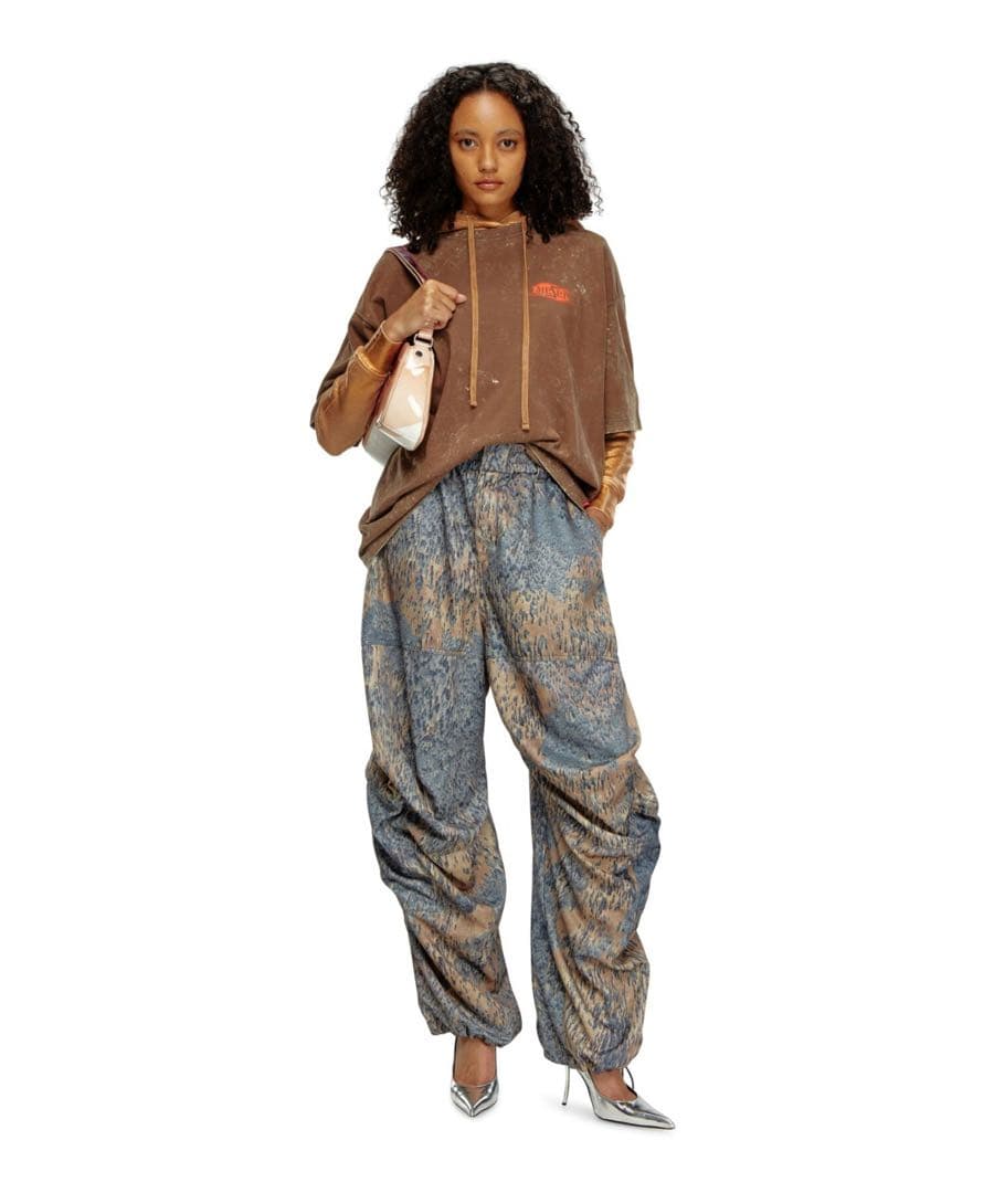 DIESEL P-ARNE-FEM-P1 総柄カーゴパンツ