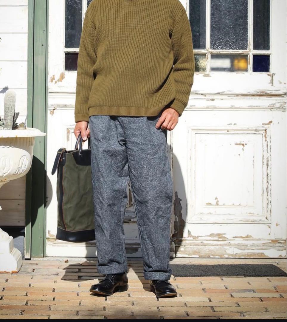 モト　ブラックシャンブレートラウザー