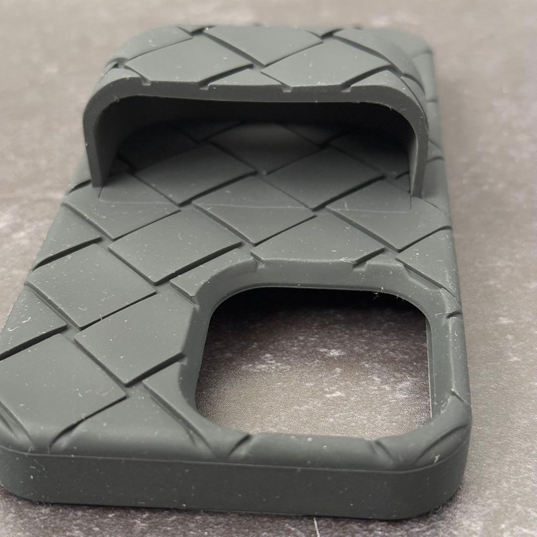 ボッテガヴェネタ iPhone13proケース AirPodsケース付き