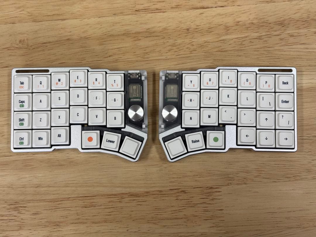 【即日発送】Cornix LP 分割キーボード SILVER