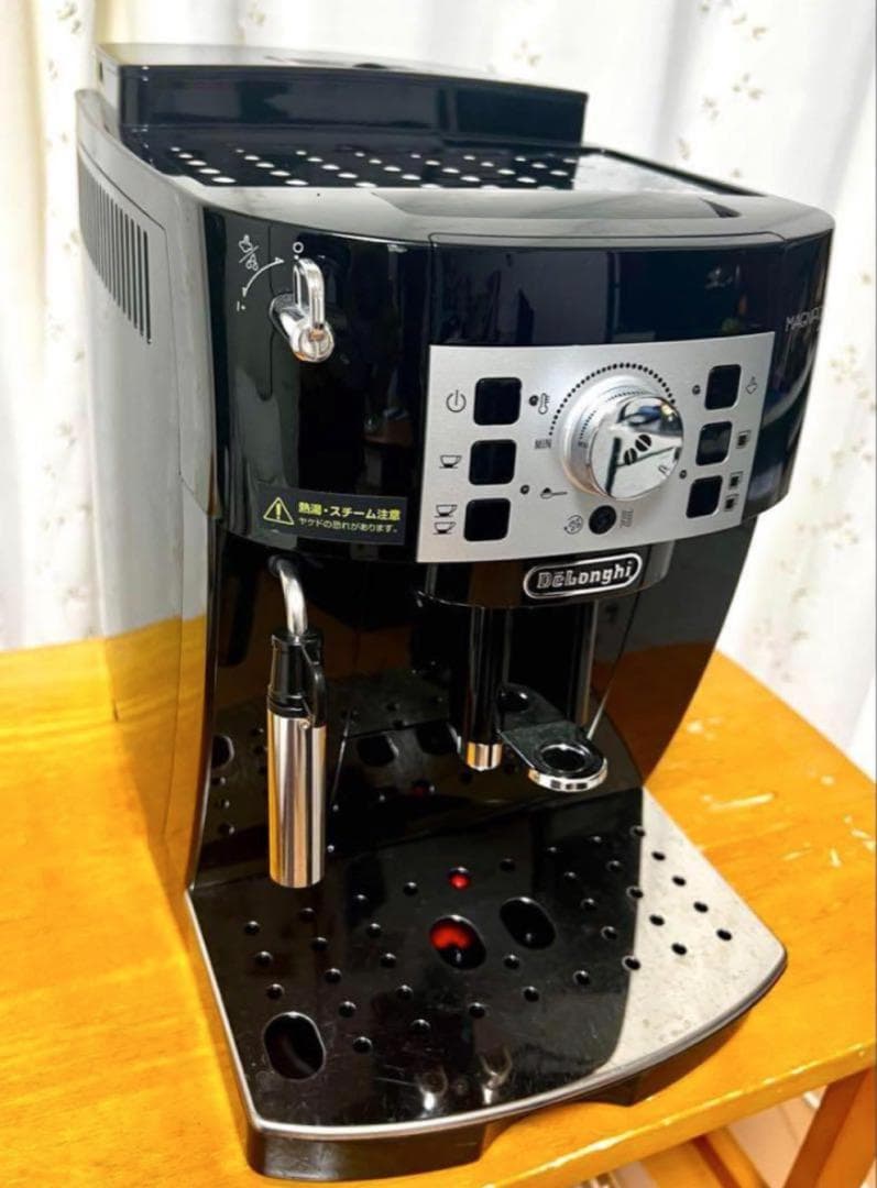 De'Longhi (デロンギ) 全自動コーヒーマシン マグニフィカS