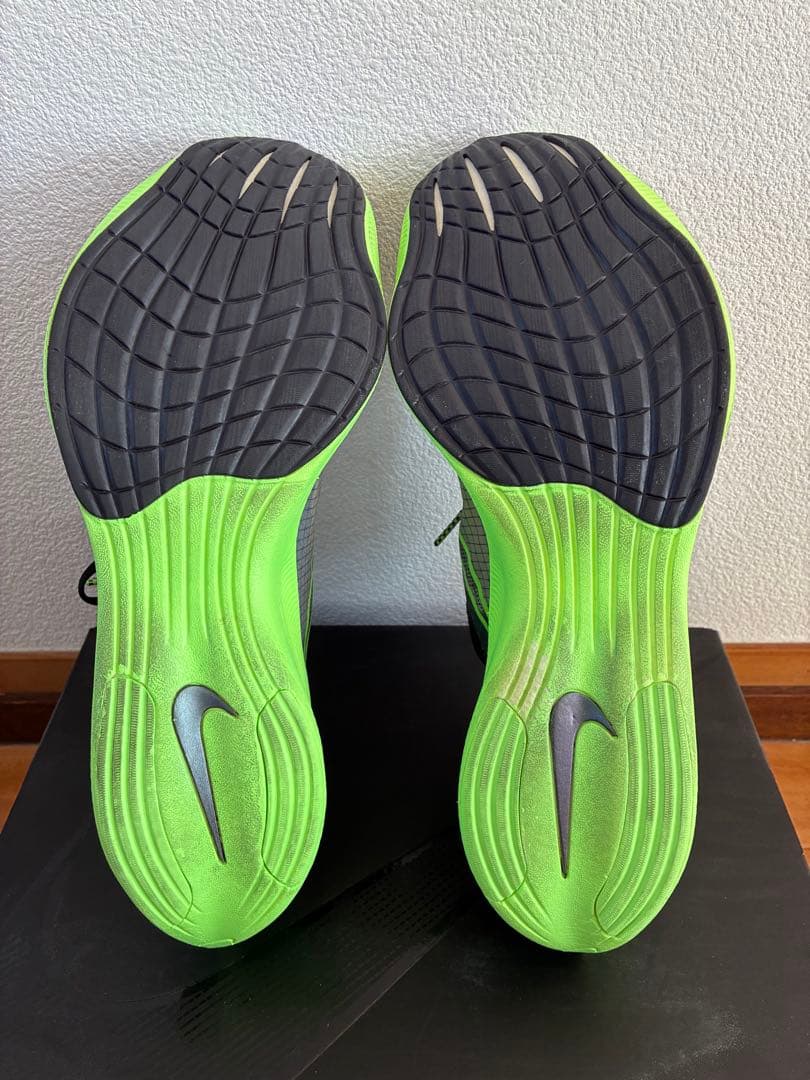 NIKE ヴェイパーフライネクスト% 27.0cm