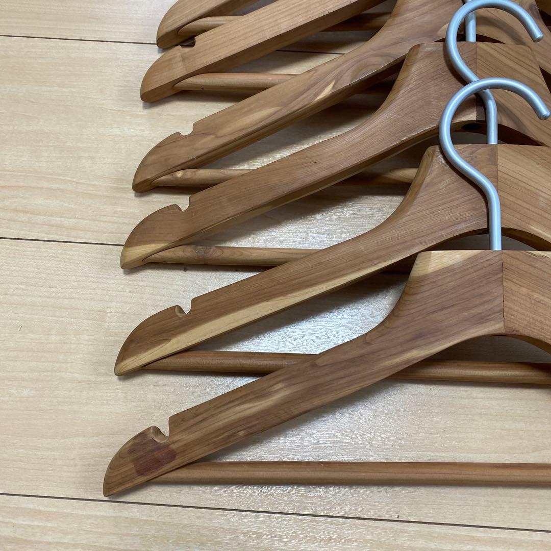 【使用品】無印良品　レッドシダー　ハンガー 9本セット