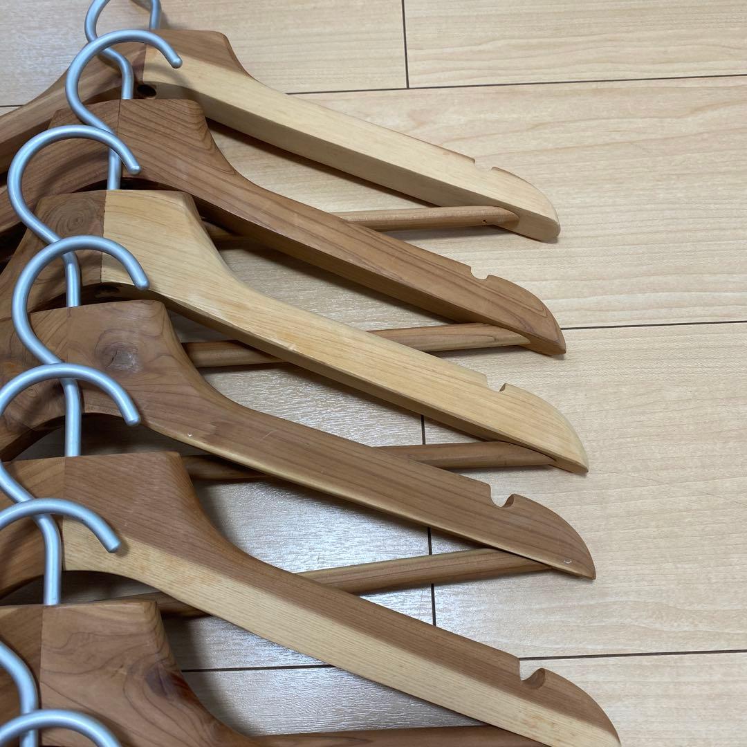 【使用品】無印良品　レッドシダー　ハンガー 9本セット