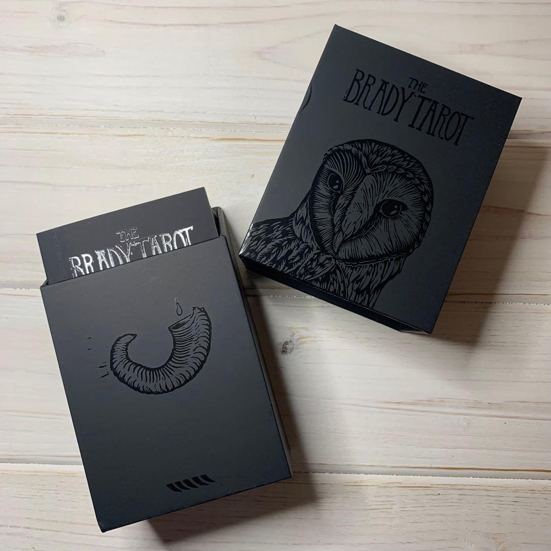 THE BRADY TAROT 海外タロットカード