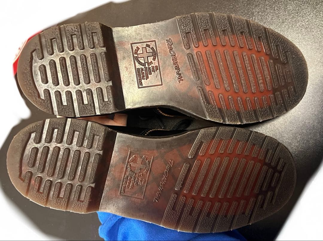 Dr. Martens ブラック イエローステッチ　タイシューズ