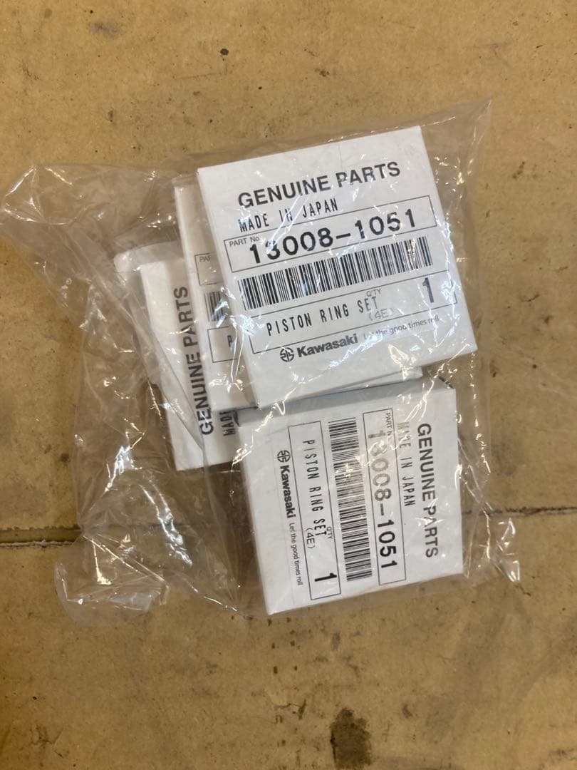 ゼファー400 ピストンリングセット カワサキ 純正 新品GPZ400F-II