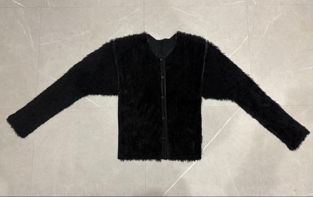 PLEATS PLEASEプリーツプリーズ イッセイミヤケ カーディガン 黒
