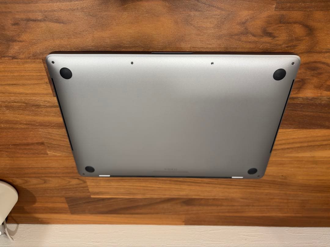 MacBook Pro 2020 i5 13インチ