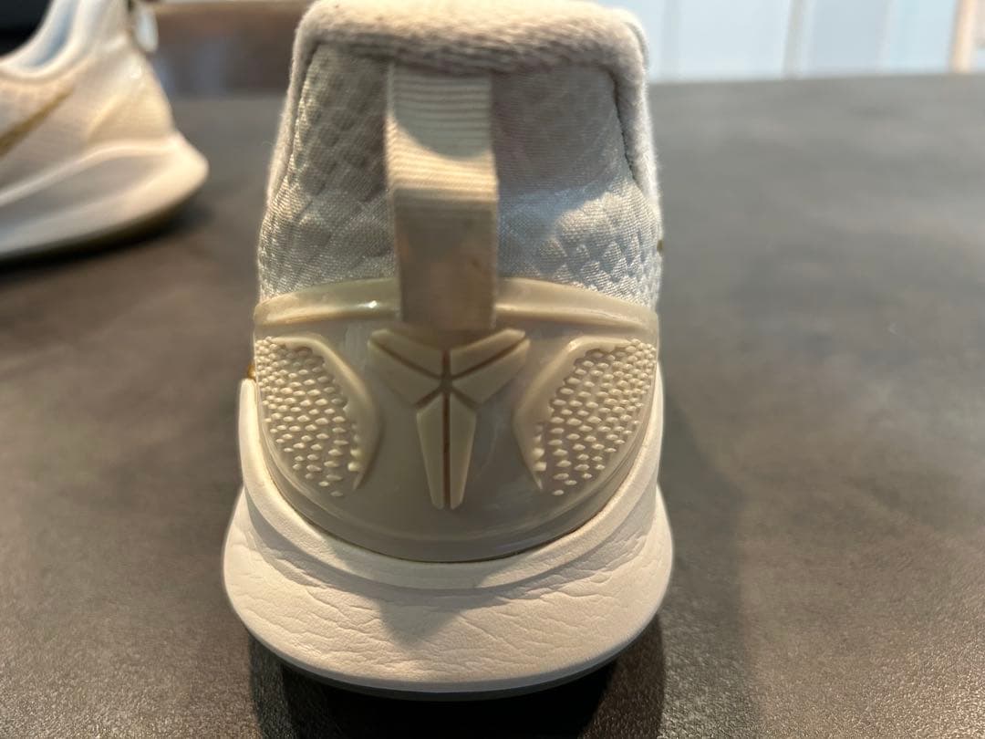 【希少】NIKE コービー AD NXT 360 ホワイト 28cm バッシュ