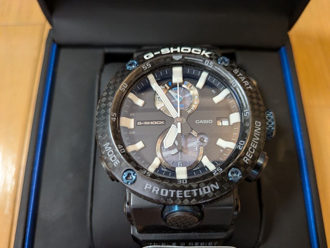 極美品 CASIO G-SHOCK フラッグシップGWR-B1000-1A1JF