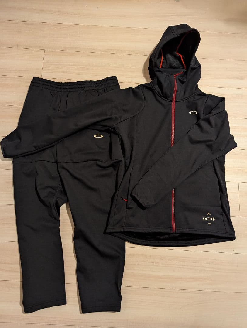 【OAKLEY】パーカーウェア上下　L　（防風・保温）