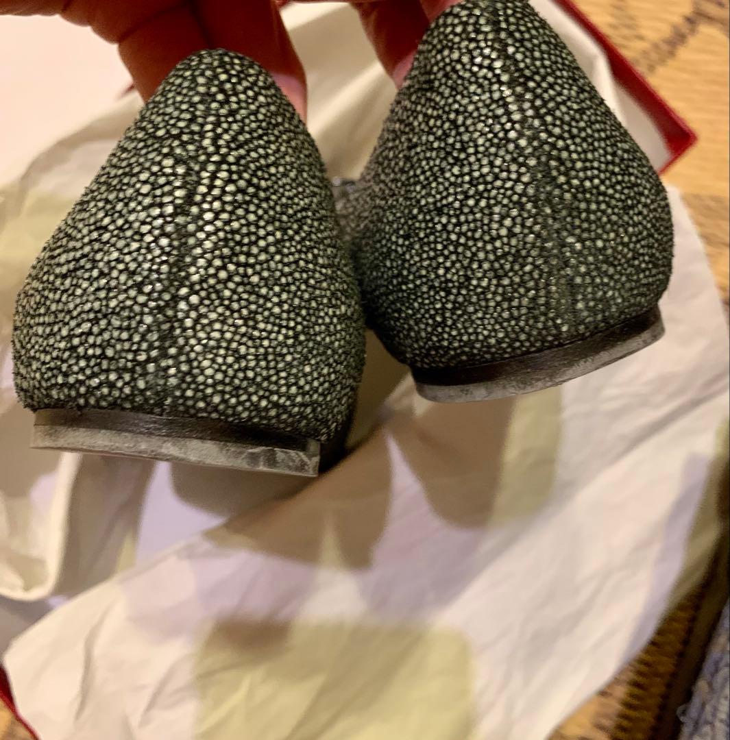 希少美品Salvatore Ferragamo リボン付バレエシューズ エイ革