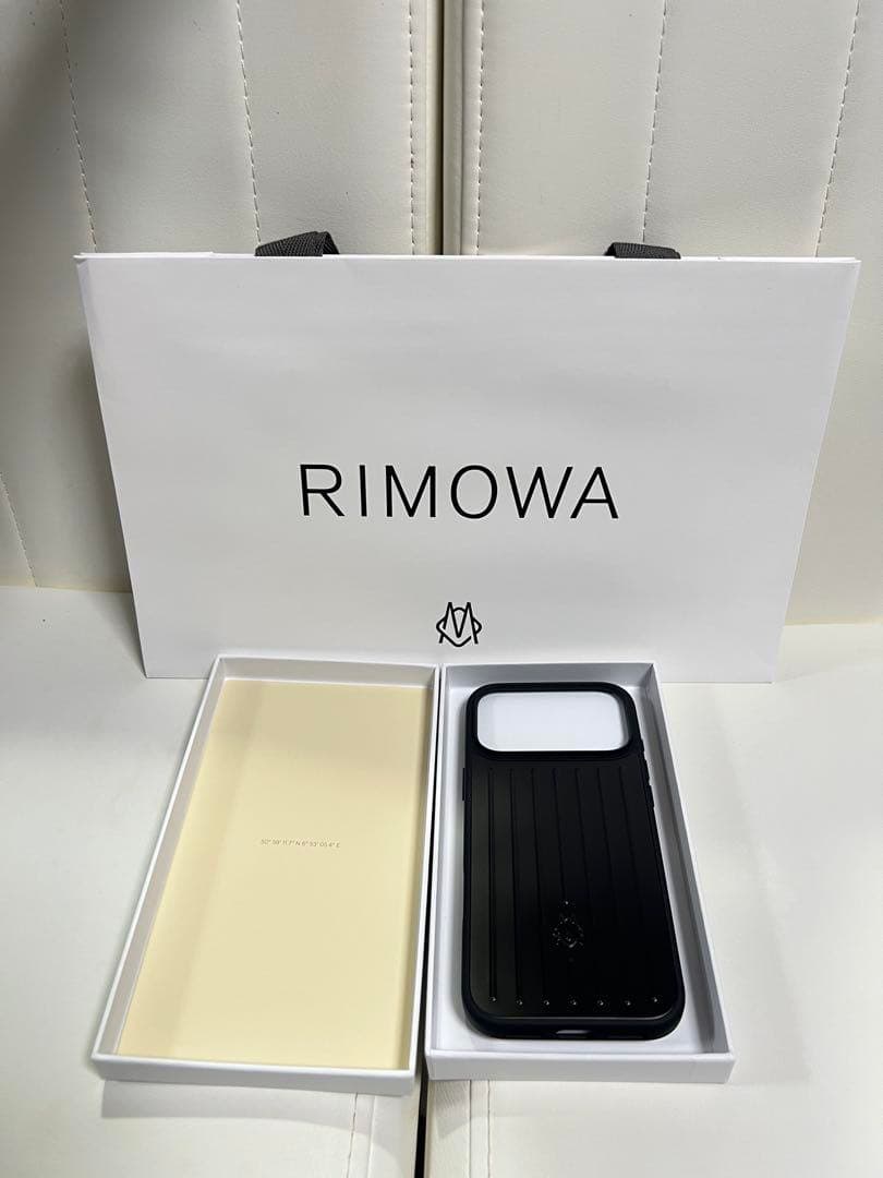 ✨未使用✨ RIMOWA iPhone 17 pro アルミニウム　ブラック