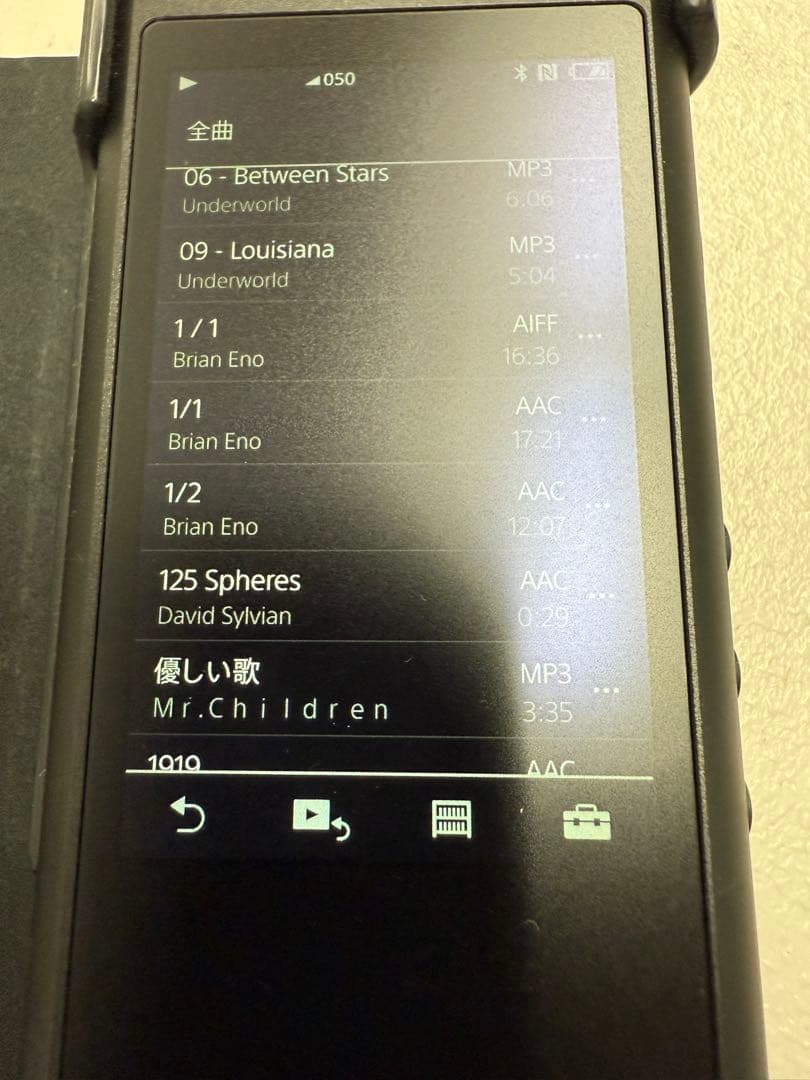 SONY NW-ZX300serieオーディオプレーヤー + 純正革ケース