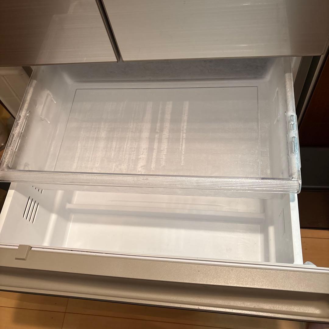 ナッツ　Panasonic NR-E430GV 冷蔵庫　426L