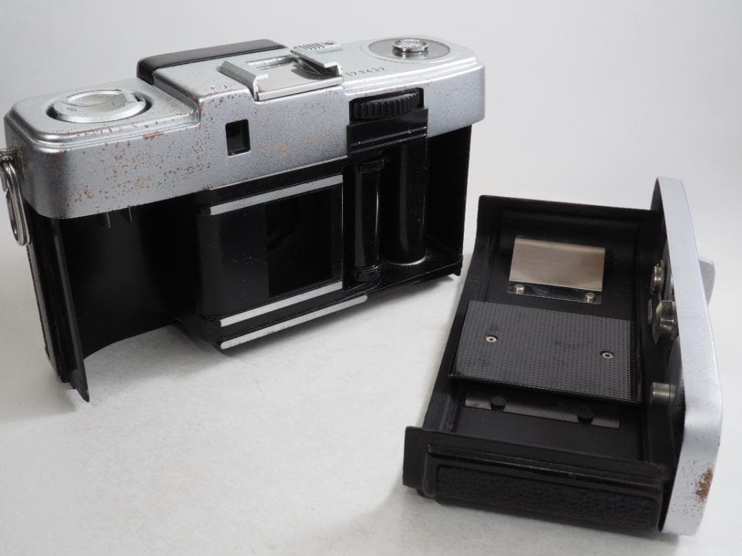 OLYMPUS-PEN S （オリンパス ペンS） 28mm F3.5 #05