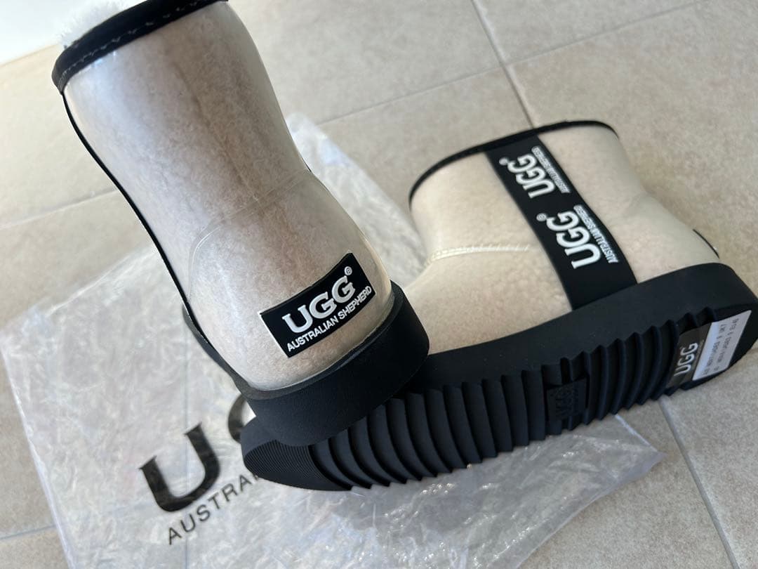 UGG クラシック　クリアミニ　レインブーツ