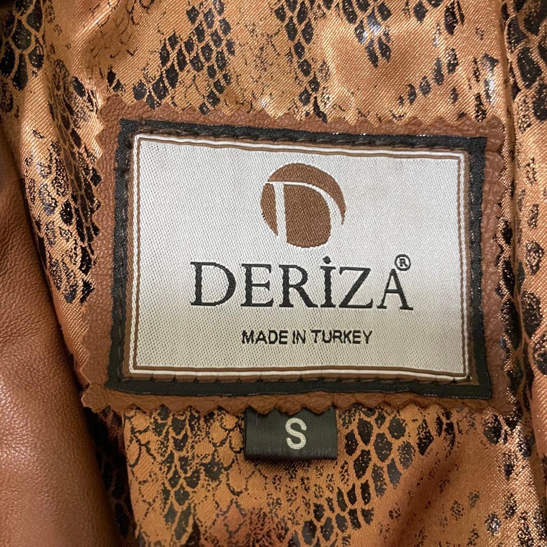 未使用に近い ラムレザーコート パイソン柄 マキシ丈 本革 ベルト S-M相当