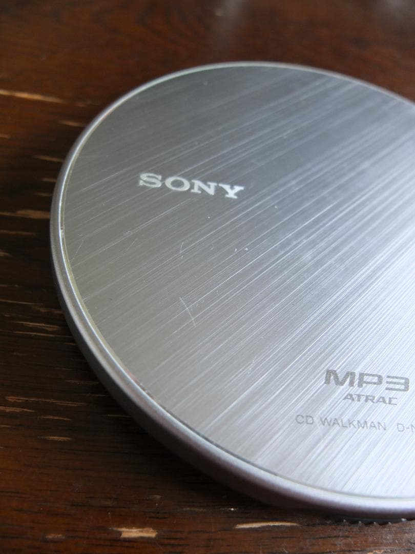 【ジャンク】SONY CD WALKMAN D-NE830