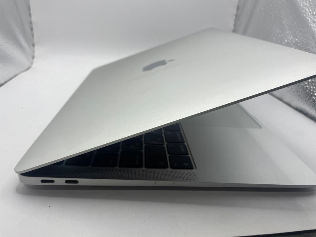 Apple MacBook air 2018 13インチ i5 #eco150