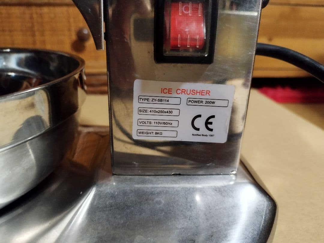 送料無料ステンレス砕氷機　アイスクラッシャー　中古 かき氷機