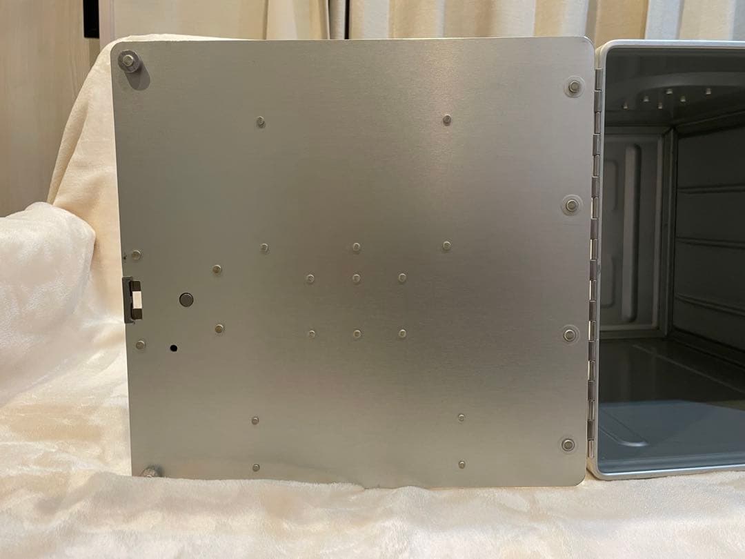 DELTA航空　ギャレーコンテナ　アルミBOX