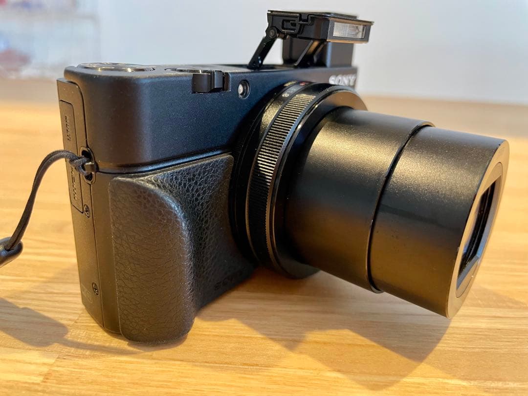 箱付属品あり　SONY Cyber-shot DSC-RX100M3