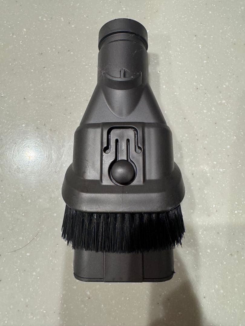 Dyson コードレスクリーナー V6 fluffy