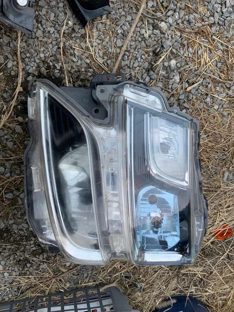 ほぼ無傷　ワゴンR WAGON R 左ヘッドライト　ヘッドランプ　L 左