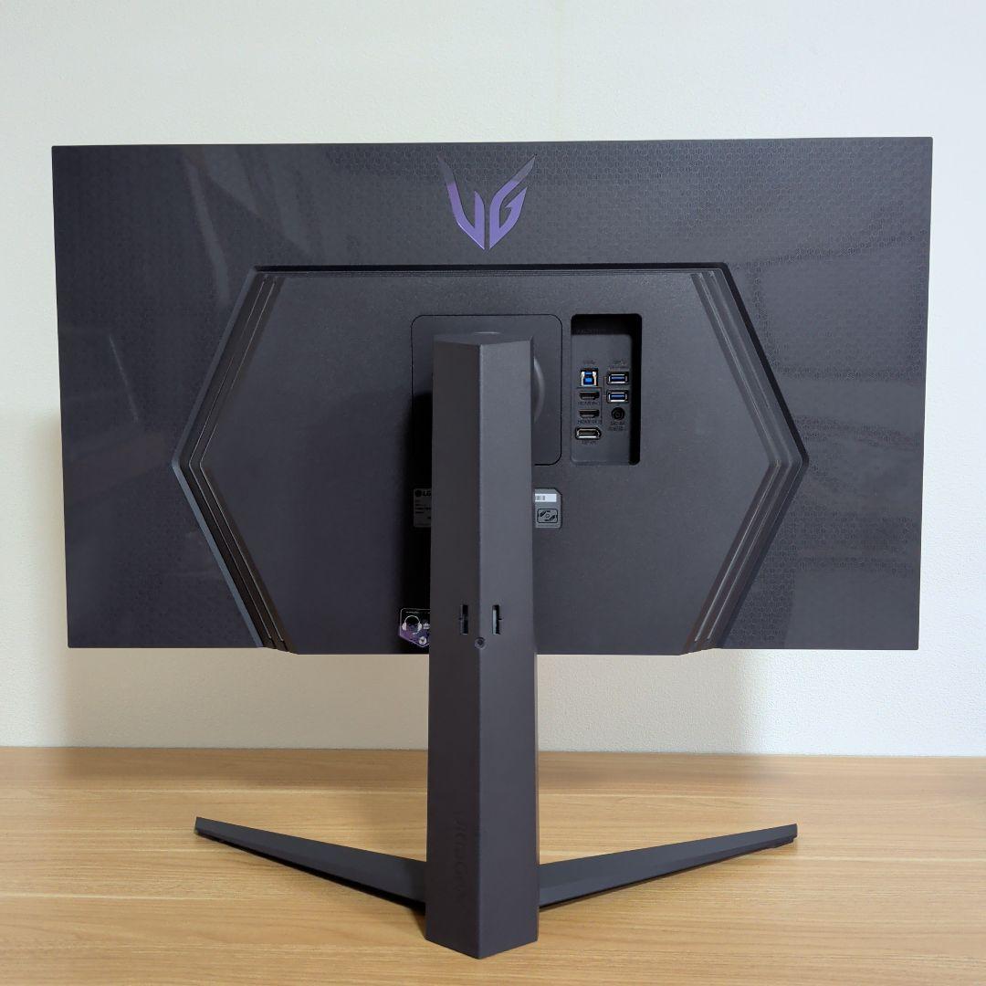 LG 32型 UltraGear 4K ゲーミングモニター 32GQ950-B