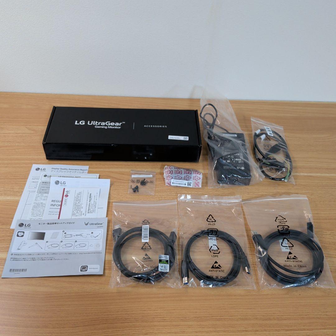 LG 32型 UltraGear 4K ゲーミングモニター 32GQ950-B