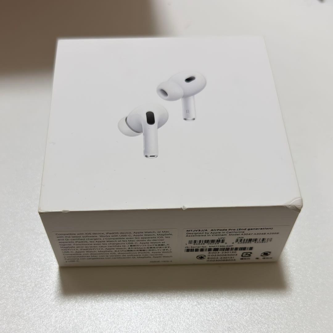 AirPods Pro第2世代 USB-C【左耳＋充電ケース＋箱】動作⚪︎／正規品
