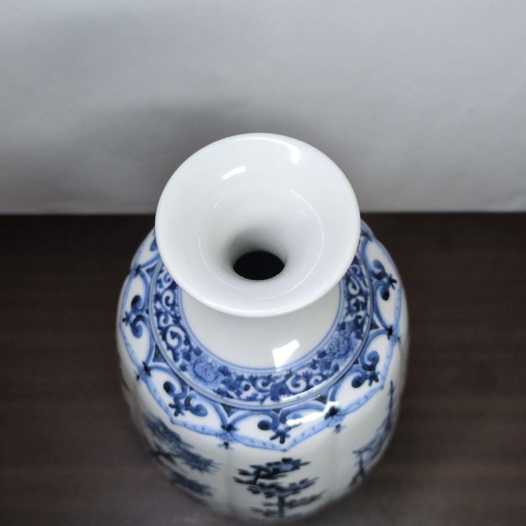 山本長左 作 九谷焼 青華 吉祥樹花紋 花瓶 「雅(みやび)」高さ約37cm